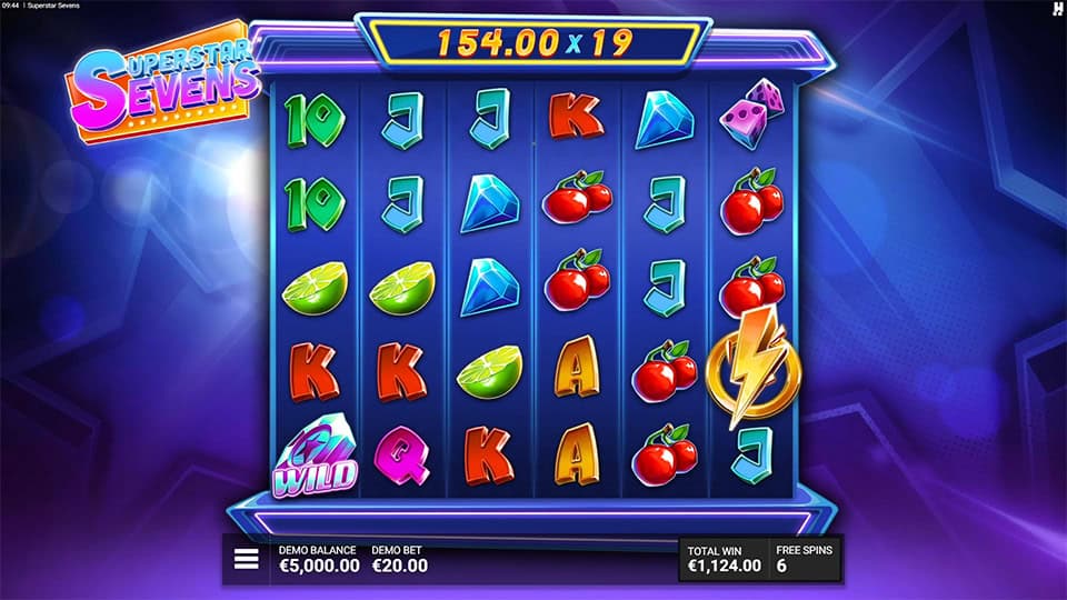 Active spins in Superstar Sevens with lightning bolt symbols and a visible 19x multiplier from the Cascade Counter feature.