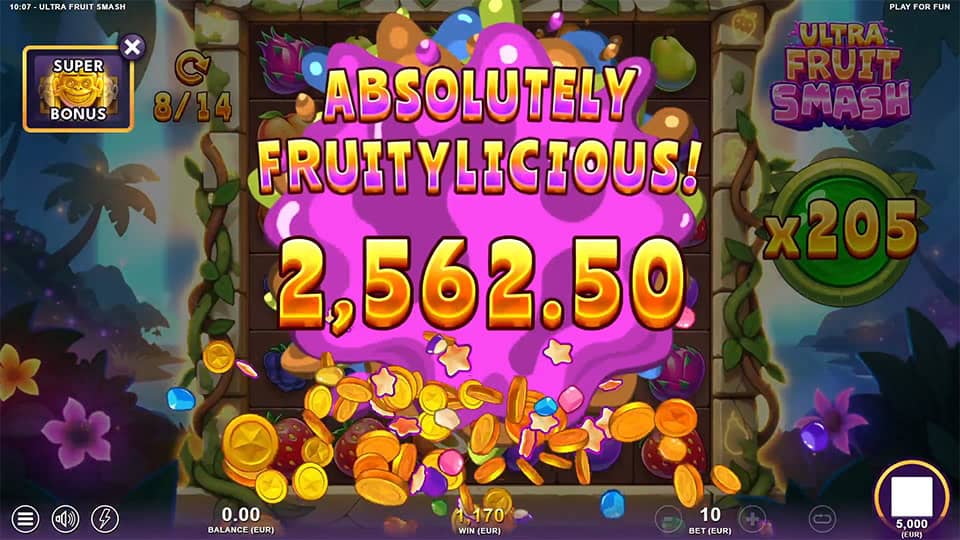 Ultra Fruit Smash slot showcasing a big win with the words &ldquo;Absolutely Fruitylicious!&rdquo; exploding in pink above golden coins.