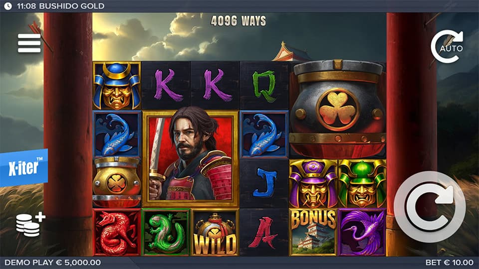 Main game interface with five reels, samurai symbols, wilds, bonus tiles, and a Japanese castle in the background.